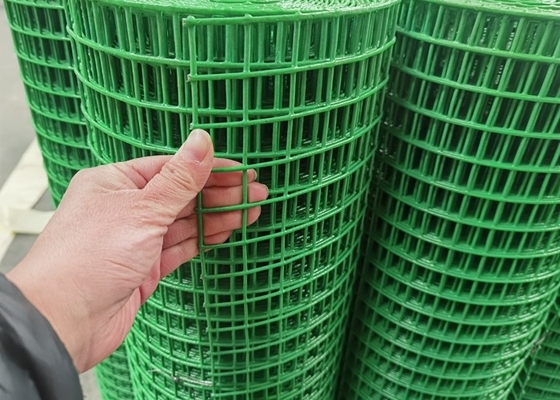 25x25mm 10m طول PVC المغلفة شبكة أسلاك الفولاذ الملحومة الخضراء حديقة شبكة المبارزة