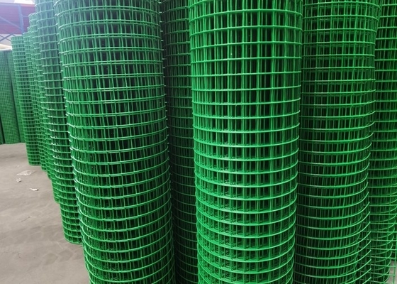 ضياء 1.71mm 1.22m الأخضر بولي كلوريد الفينيل المغلفة الصلب الملحومة الأسلاك المدرفلة حديقة سياج